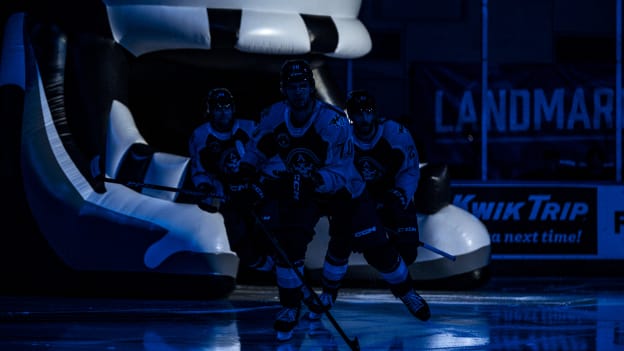 Calder Cup Playoffs Game Five: Moose vs. Ads