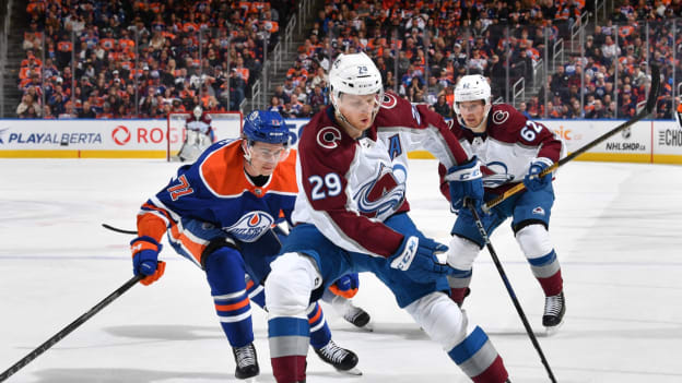 GALLERY: Oilers vs. Avalanche