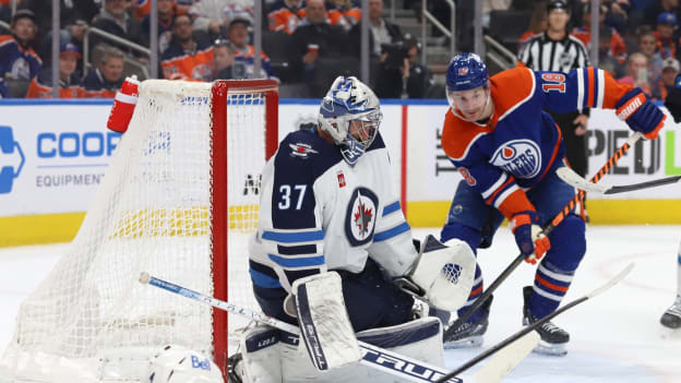 GALLERY: Oilers vs. Jets