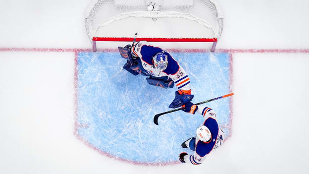 Edmonton Oilers v Utah Mammoth