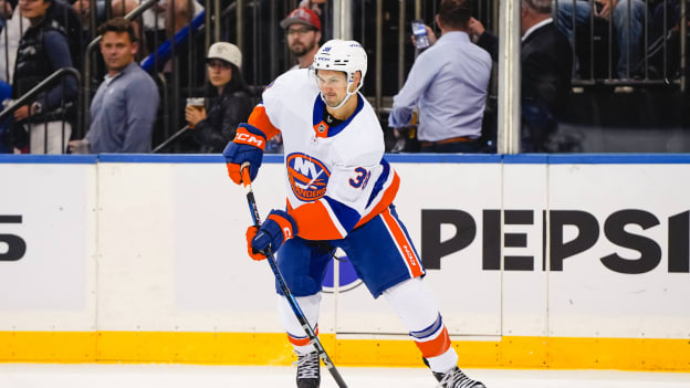 20250925_NYI_NYR_PRESEASON_SECONDPERIOD_GENERAL-7