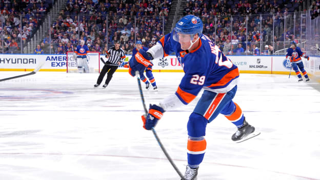 UBS Postgame Photos: Islanders 5, Capitals 1