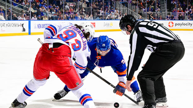 New York Rangers v New York Islanders