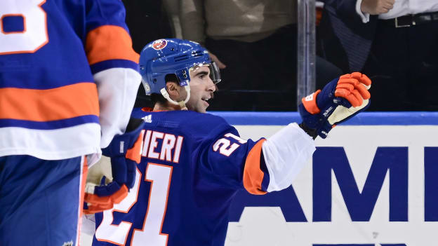 UBS Postgame Photos: Islanders 7, Blue Jackets 3