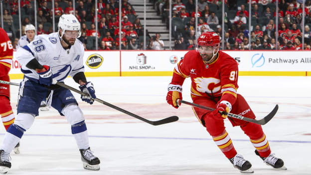 27883999_Tampa_Bay_Lightning_v_Calgary_Flames_Andrew_Taylor_(Greenfly)_20241213_040312