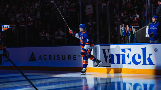 20251011_WSH_NYI_HOMEOPENER_FINAL-150