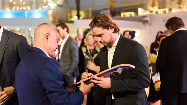 20251102_VGK_Gala_MikeKirschbaum_060