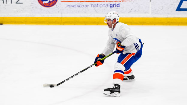 PHOTOS: Islanders Practice Jan. 24, 2024