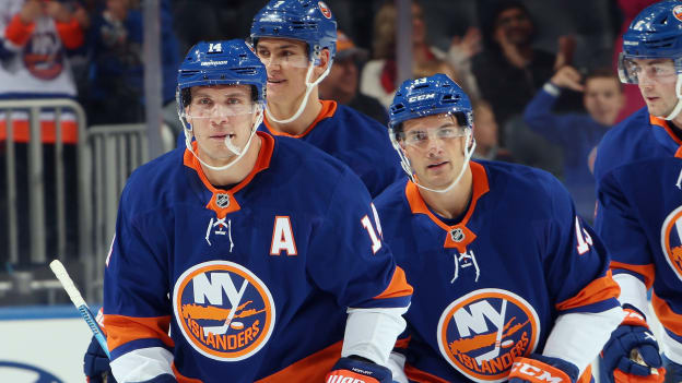 PHOTOS: Islanders 5, Devils 1