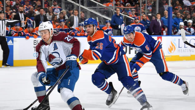 GALLERY: Oilers vs. Avalanche