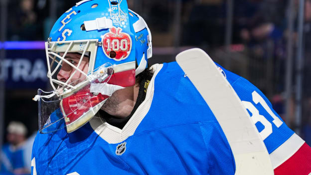 New York Islanders v New York Rangers