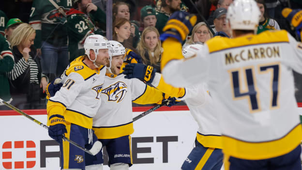 Stamkos Scores Overtime Winner as Preds Defeat Wild