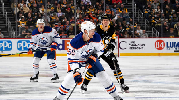 Edmonton Oilers v Pittsburgh Penguins