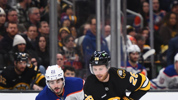 Edmonton Oilers v Boston Bruins
