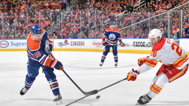 GALLERY: Oilers vs. Flames