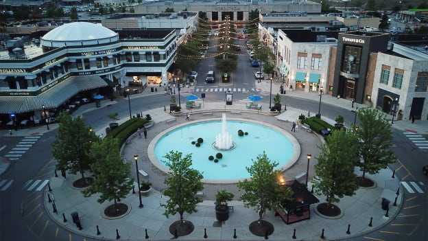 EASTON TOWN CENTER POP-UP