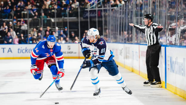Winnipeg Jets v New York Rangers