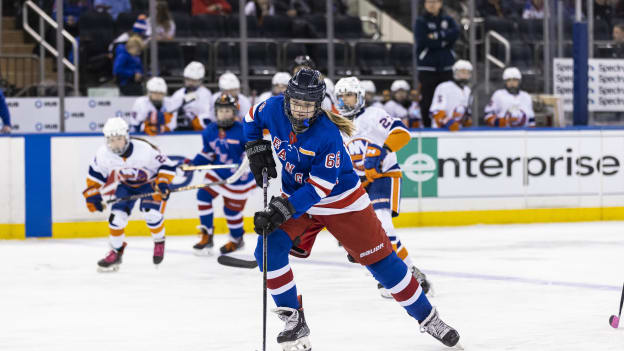 Jr. Rangers Girls vs Jr. Islanders @ MSG