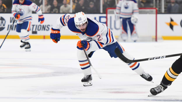 Edmonton Oilers v Boston Bruins