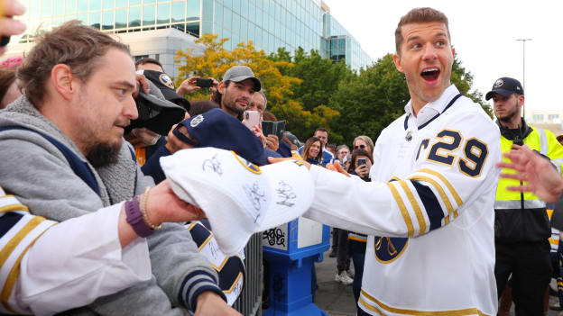 100519_Pominville_16x9