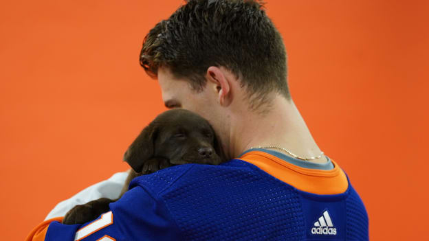 PHOTOS: Islanders 2021-22 Puppy Calendar Shoot