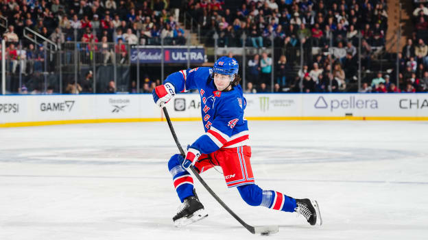 Chicago Blackhawks v New York Rangers