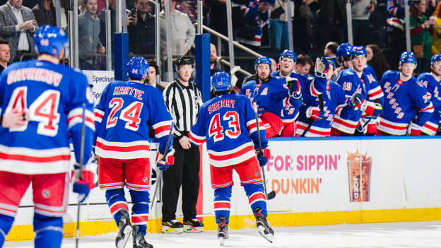 Ottawa Senators v New York Rangers