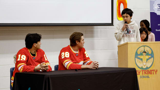 20260219_READING_GIVE_IT_A_SHOT_FLA0154_JP