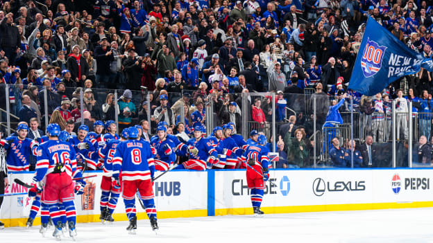 Colorado Avalanche v New York Rangers