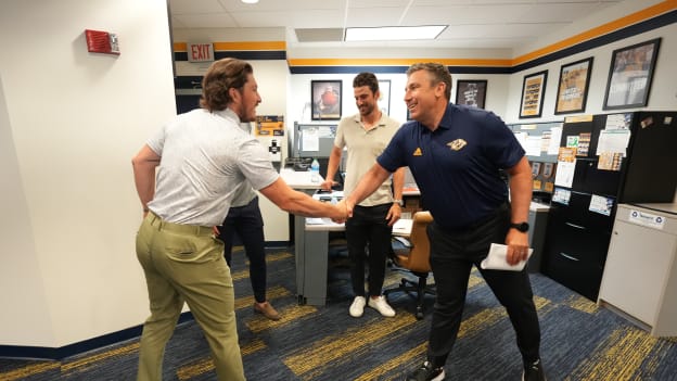 Head Coach Andrew Brunette Arrives in Smashville