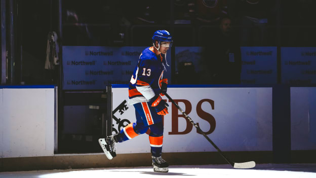 20251016_ NYI_EDM_WARMUP-41
