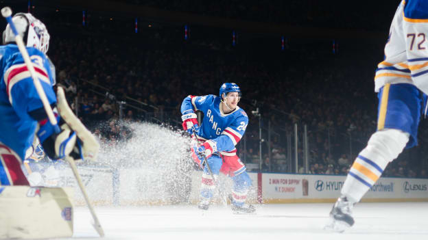 Buffalo Sabres v New York Rangers