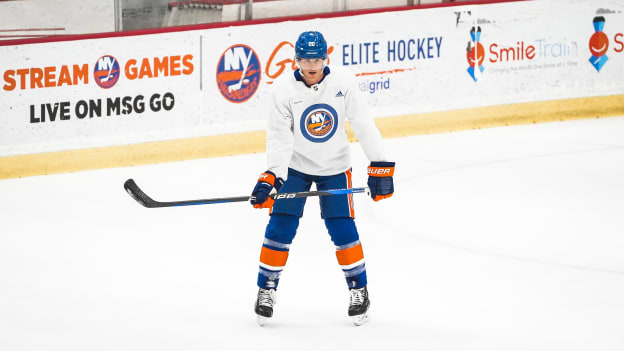 PHOTOS: Islanders Practice Dec. 6