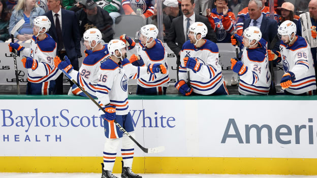 Edmonton Oilers v Dallas Stars