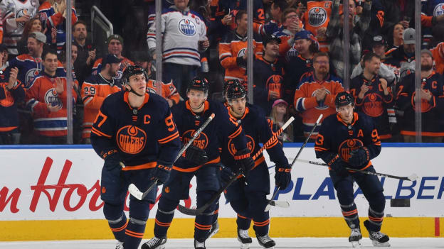 GALLERY: Oilers vs. Predators