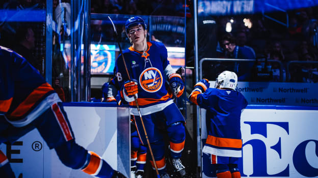 20260101_UTA_NYI_SHOWOPEN-9