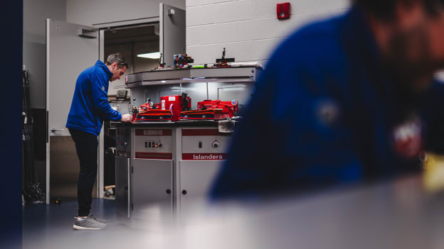 20260129_JOURNAL_EQUIPMENTSTAFF-51