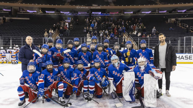 Jr. Rangers vs Jr. Islanders @ MSG