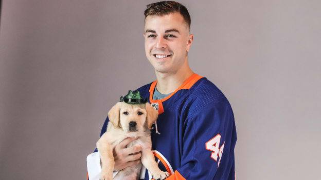 PHOTOS: Islanders 2021-22 Puppy Calendar Shoot