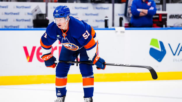 20251107_MIN_NYI_WARMUPS-11