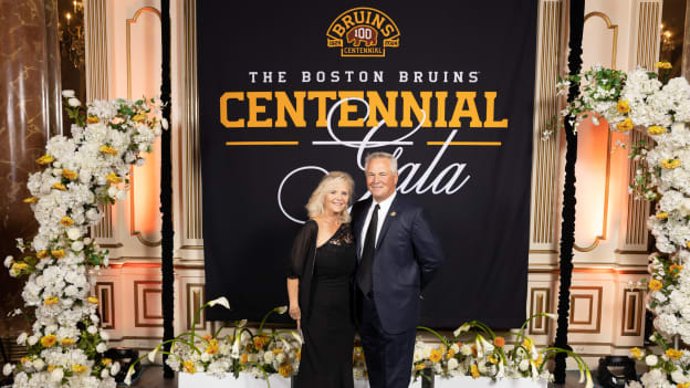 Bruins_SR_224_0030_20231012_MichaelBlanchard