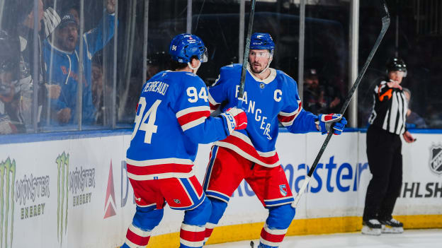 Boston Bruins v New York Rangers