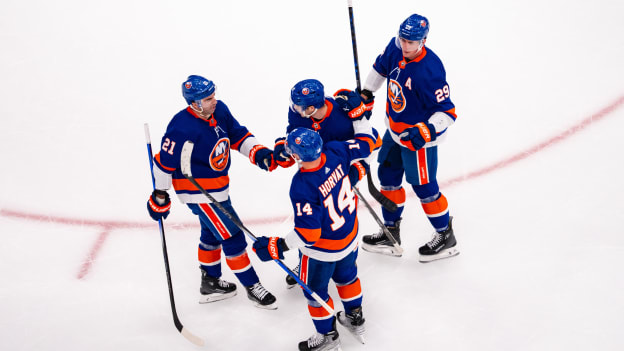 UBS Postgame Photos: Islanders 4, Maple Leafs 3 OT