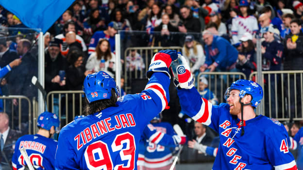 Philadelphia Flyers v New York Rangers
