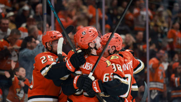 39770350_Vegas_Golden_Knights_v_Anaheim_Ducks_Deleted_User_20260202_064312