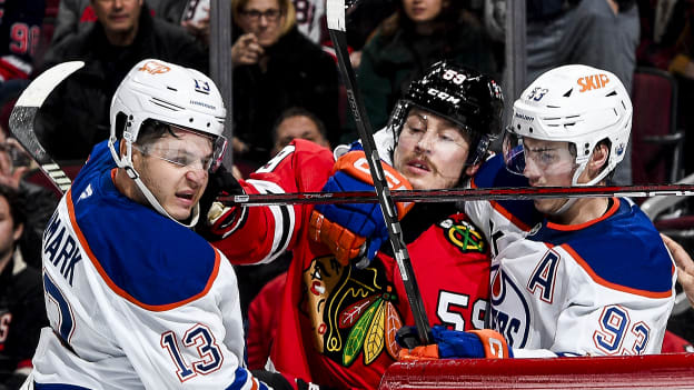 Edmonton Oilers v Chicago Blackhawks