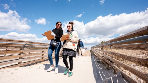 20260407_BeachCleanUp-8