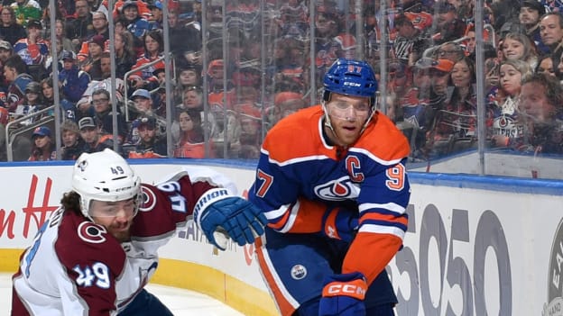 GALLERY: Oilers vs. Avalanche