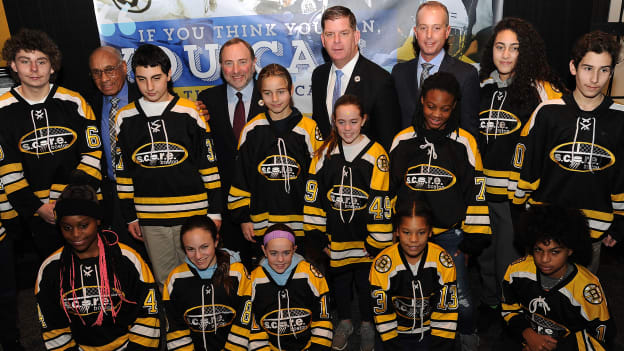 Bruins to Retire Willie O'Ree's No. 22