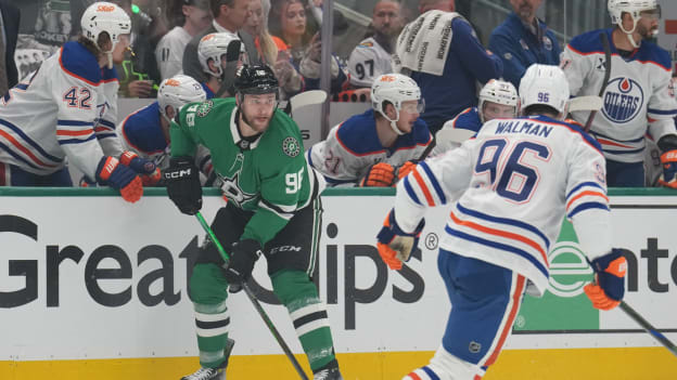 Edmonton Oilers v Dallas Stars